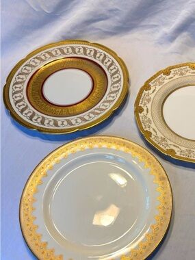 Herend White and Gold Porcelain Dinner Plates - Set of Decorative Plates